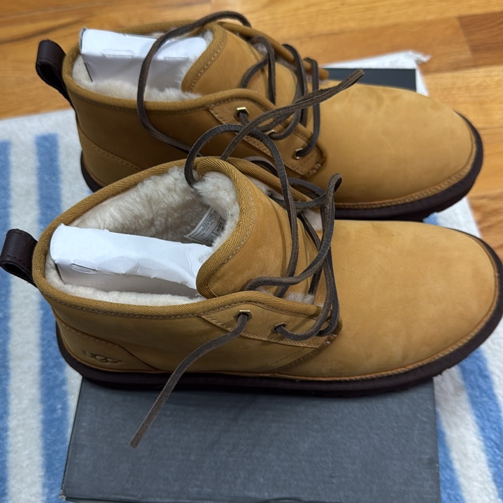 UGG Men's Neumel Boots - Wheat - Picture 3 of 7